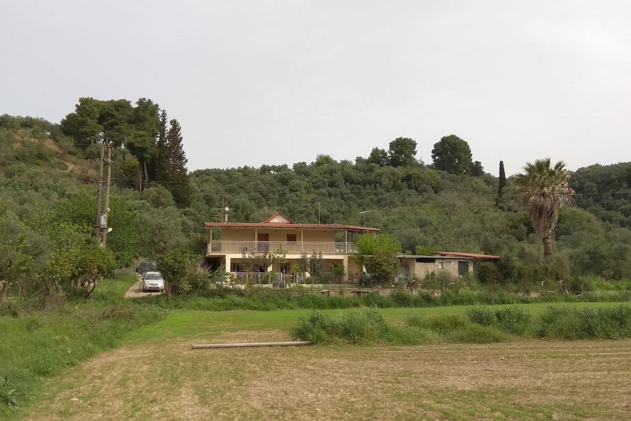Mallios Country House Near オリンピア エクステリア 写真